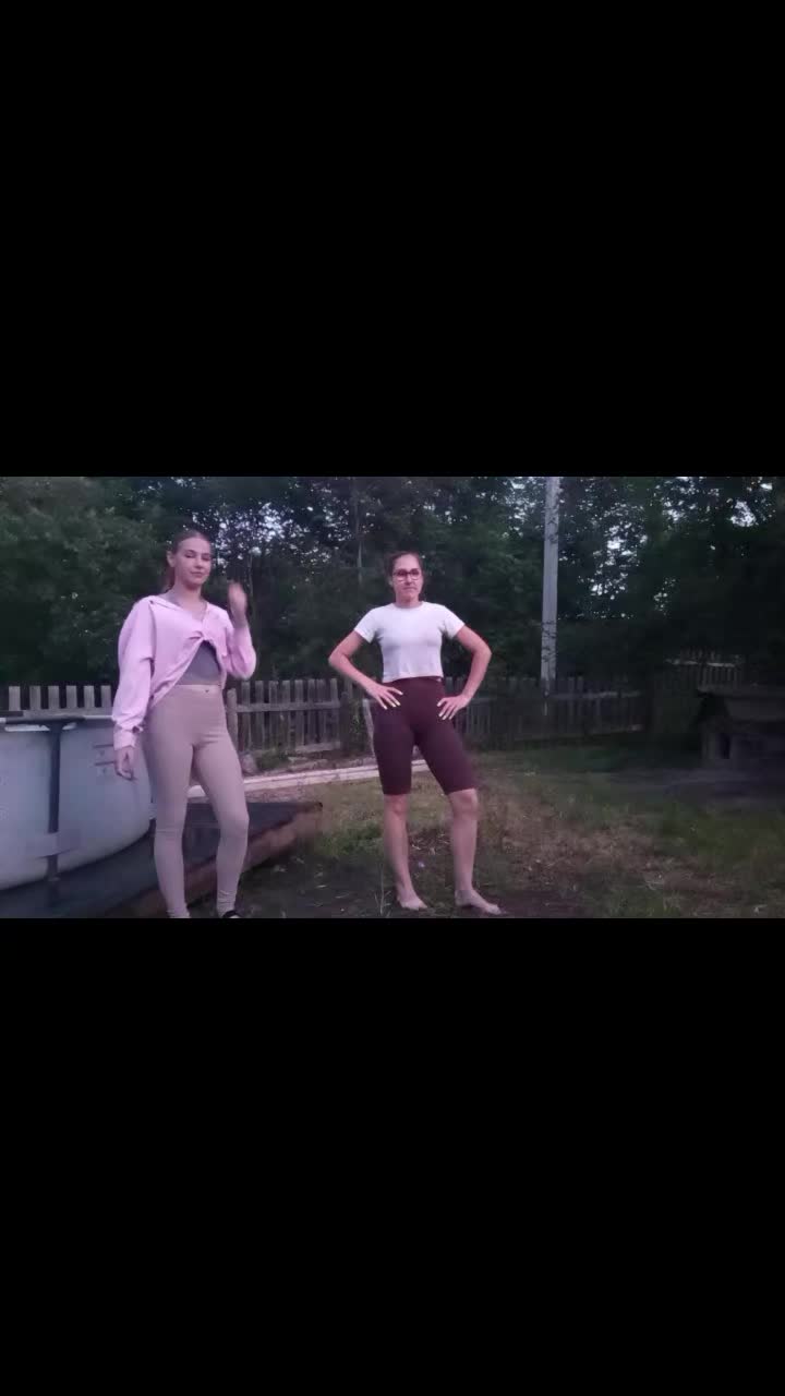 @Леся 🎶🦋