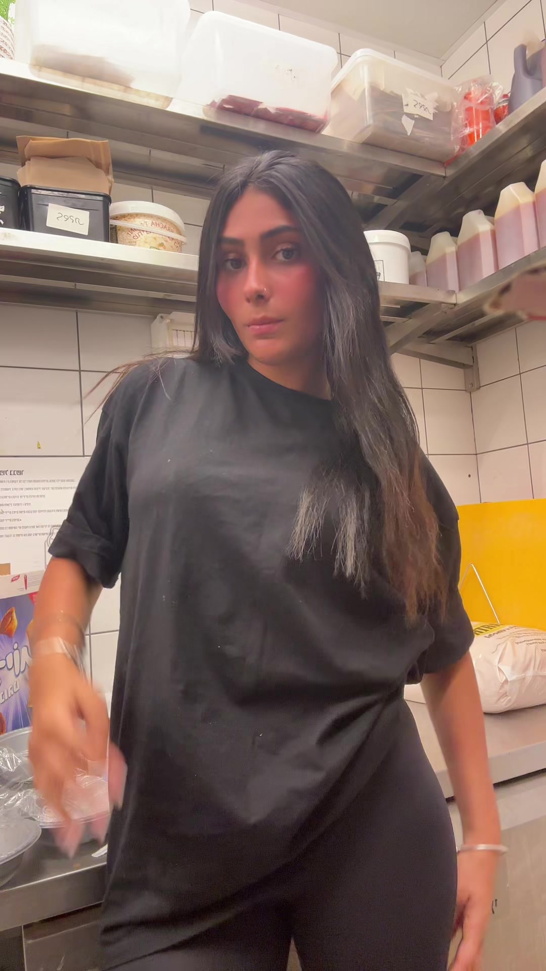 @Leahshamai