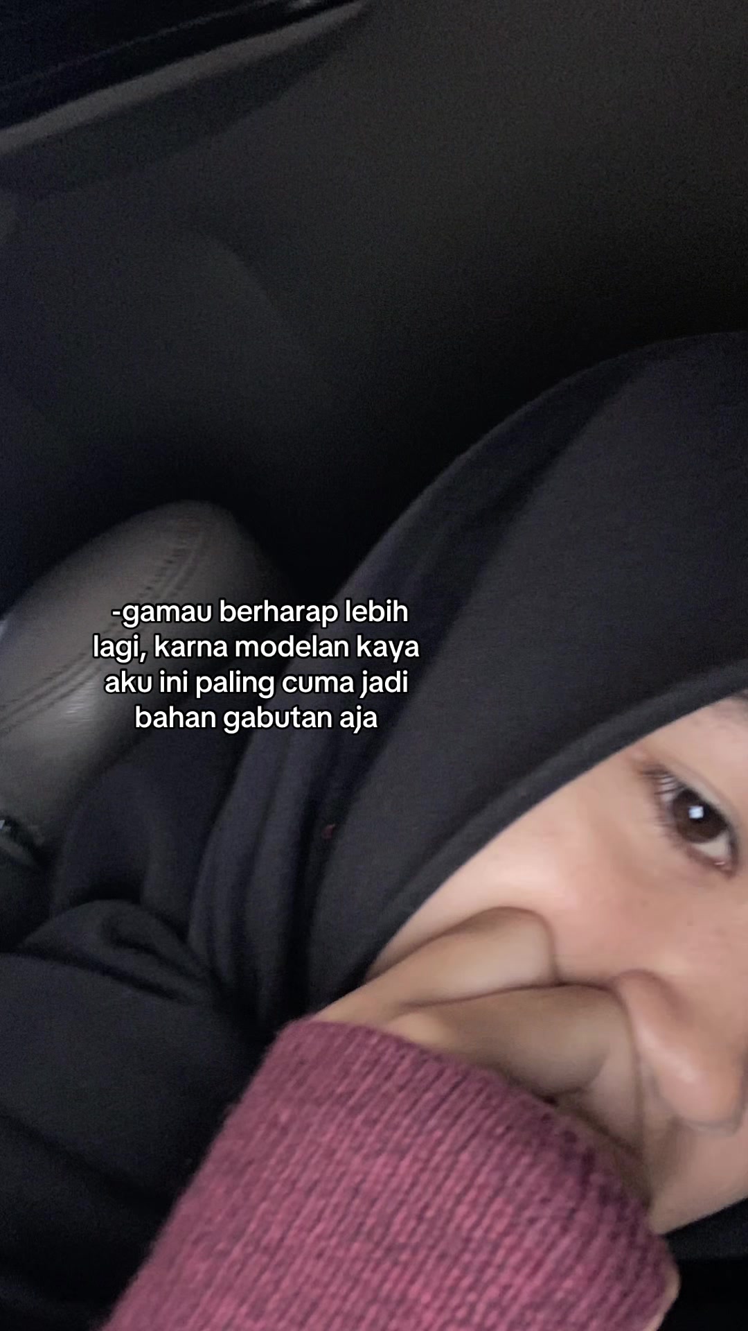 @✮