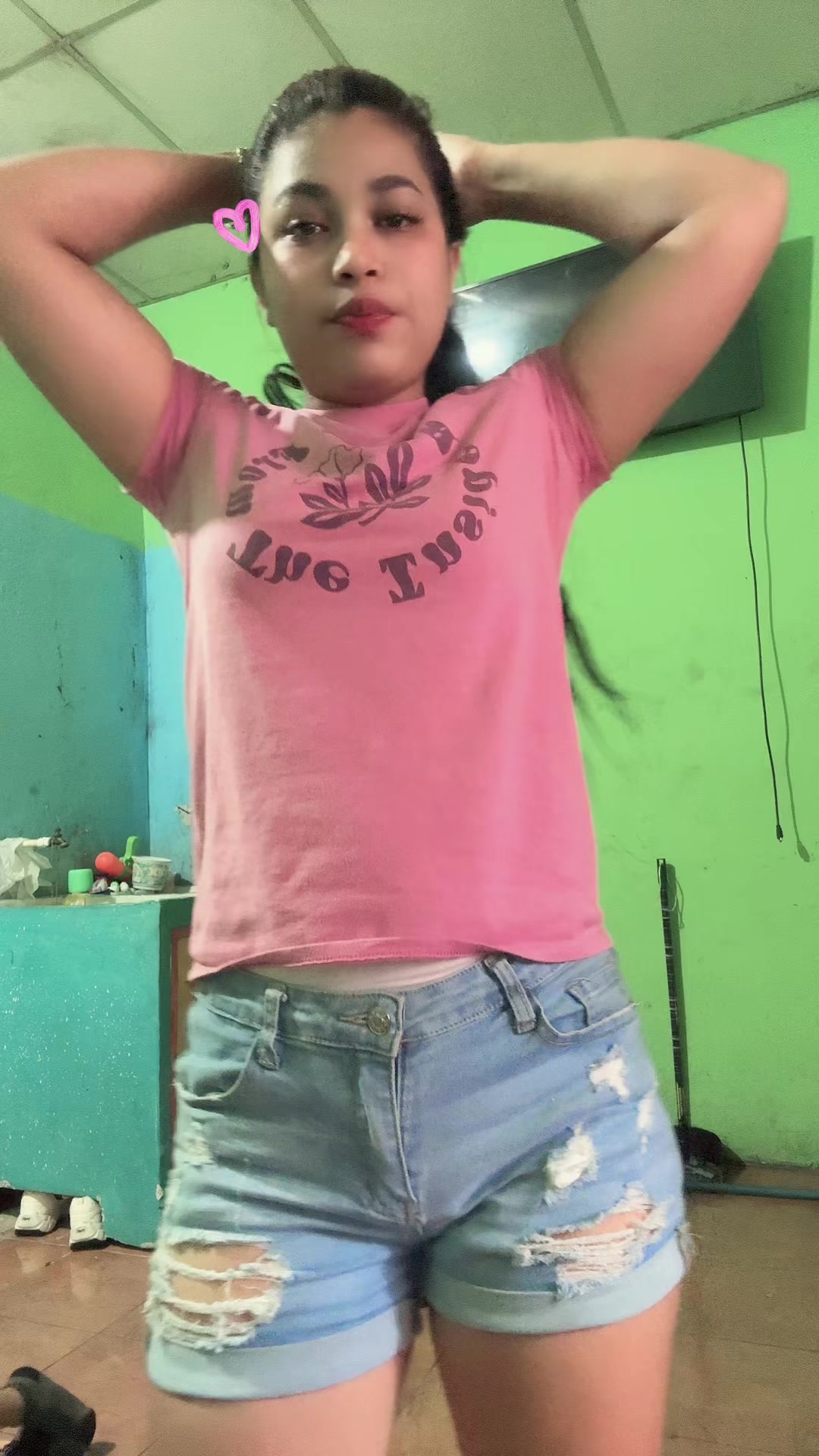 @n͎a͎i͎d͎e͎l͎i͎n͎♡