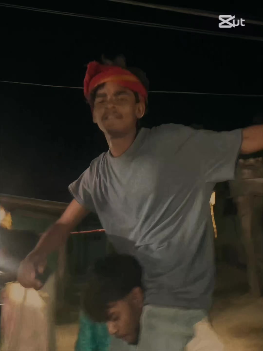 @A&Atilde;t-ish