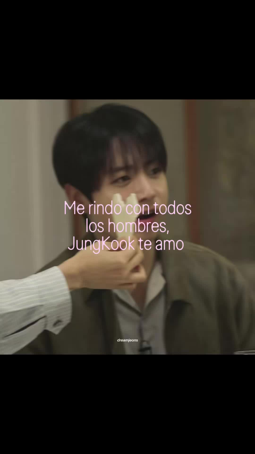 @YourBangtanScroll2
