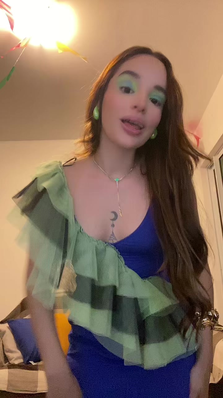 @Lavínia Cansanção