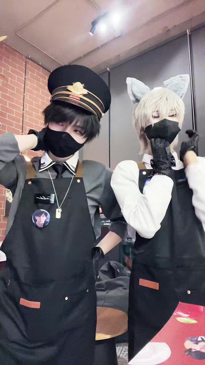 @𝐓𝐨𝐨𝐫𝐮