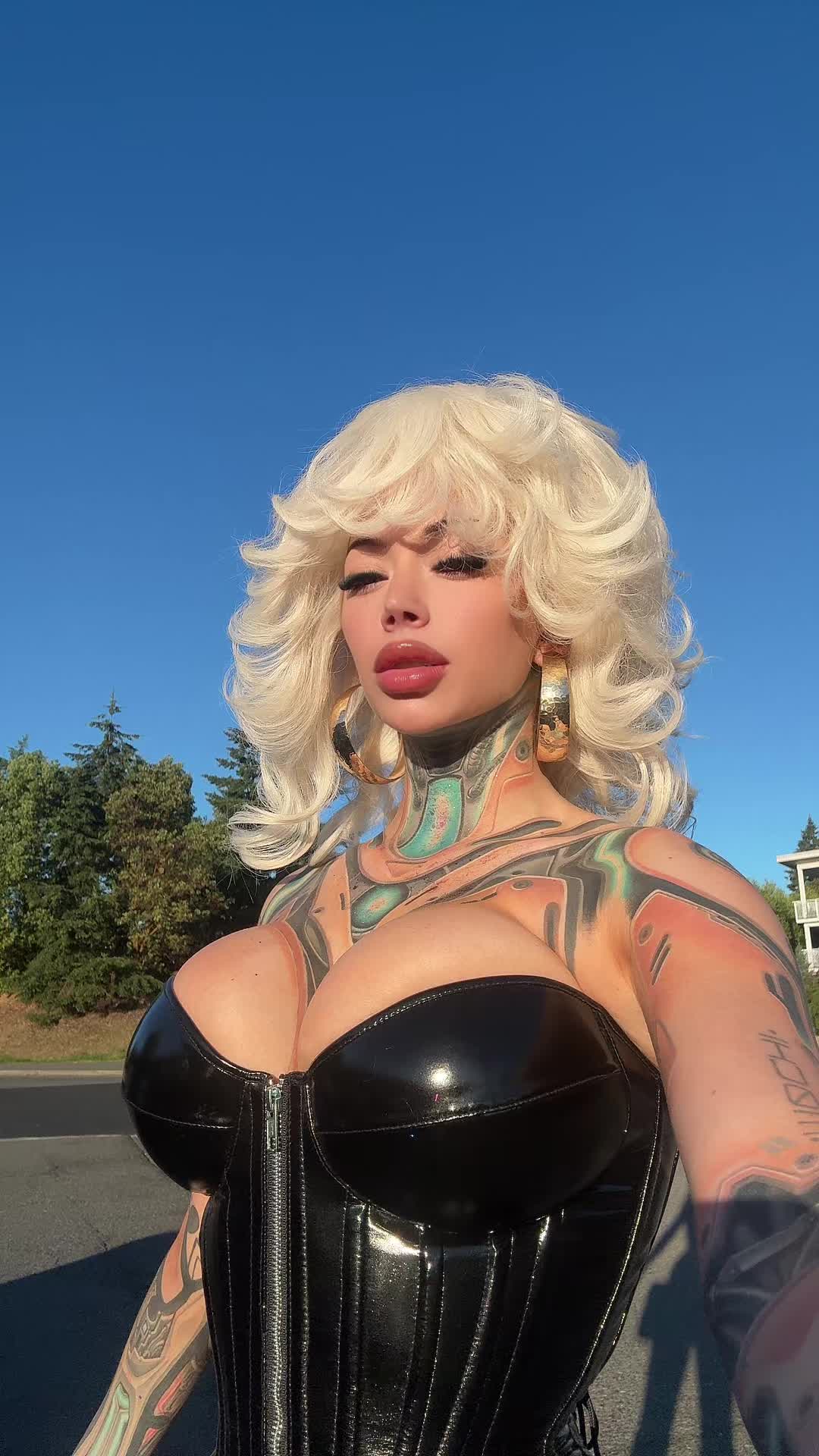 @Pinup pixie