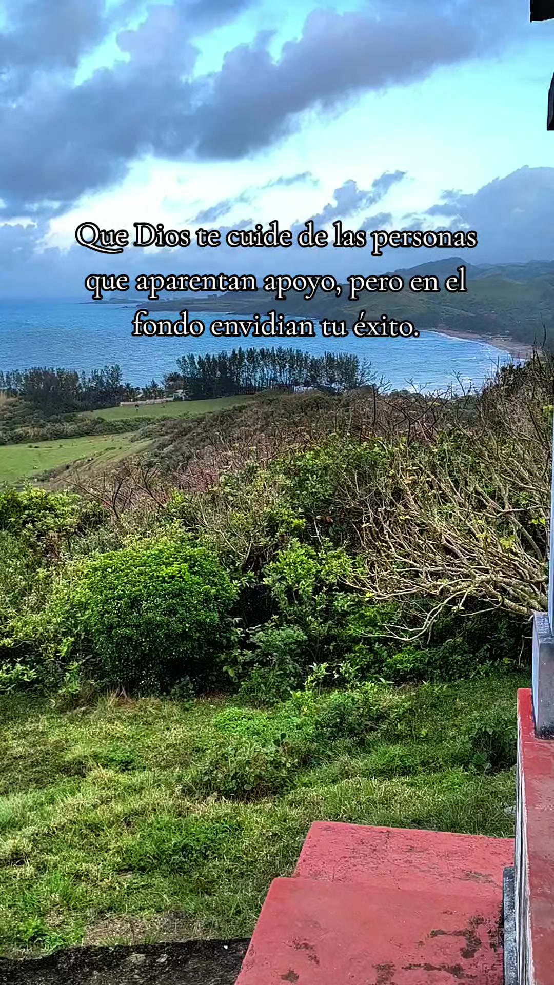 @Luis Del Pilar