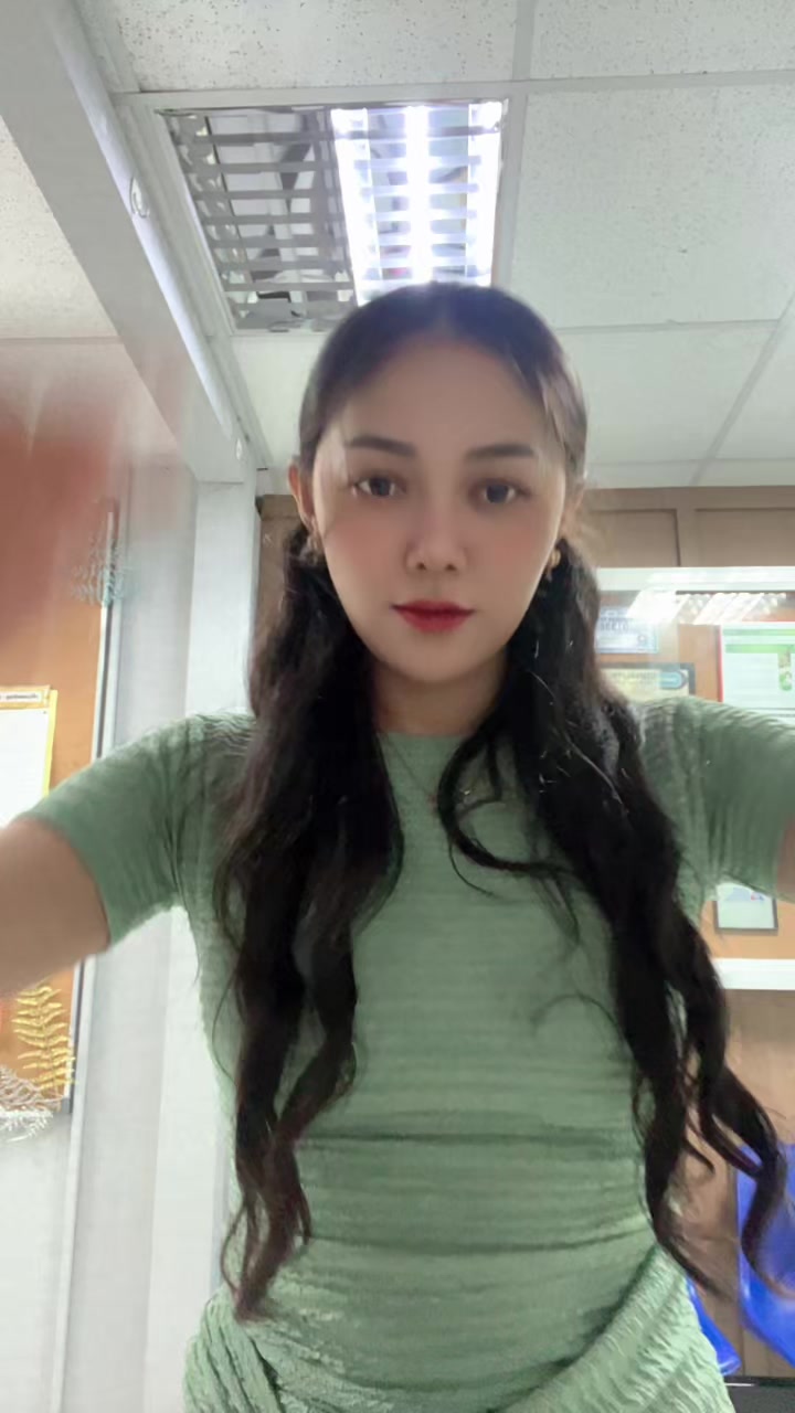 @Azeeeee