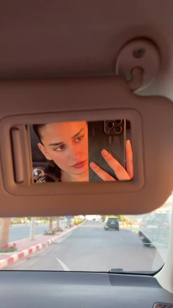 @Nadine.