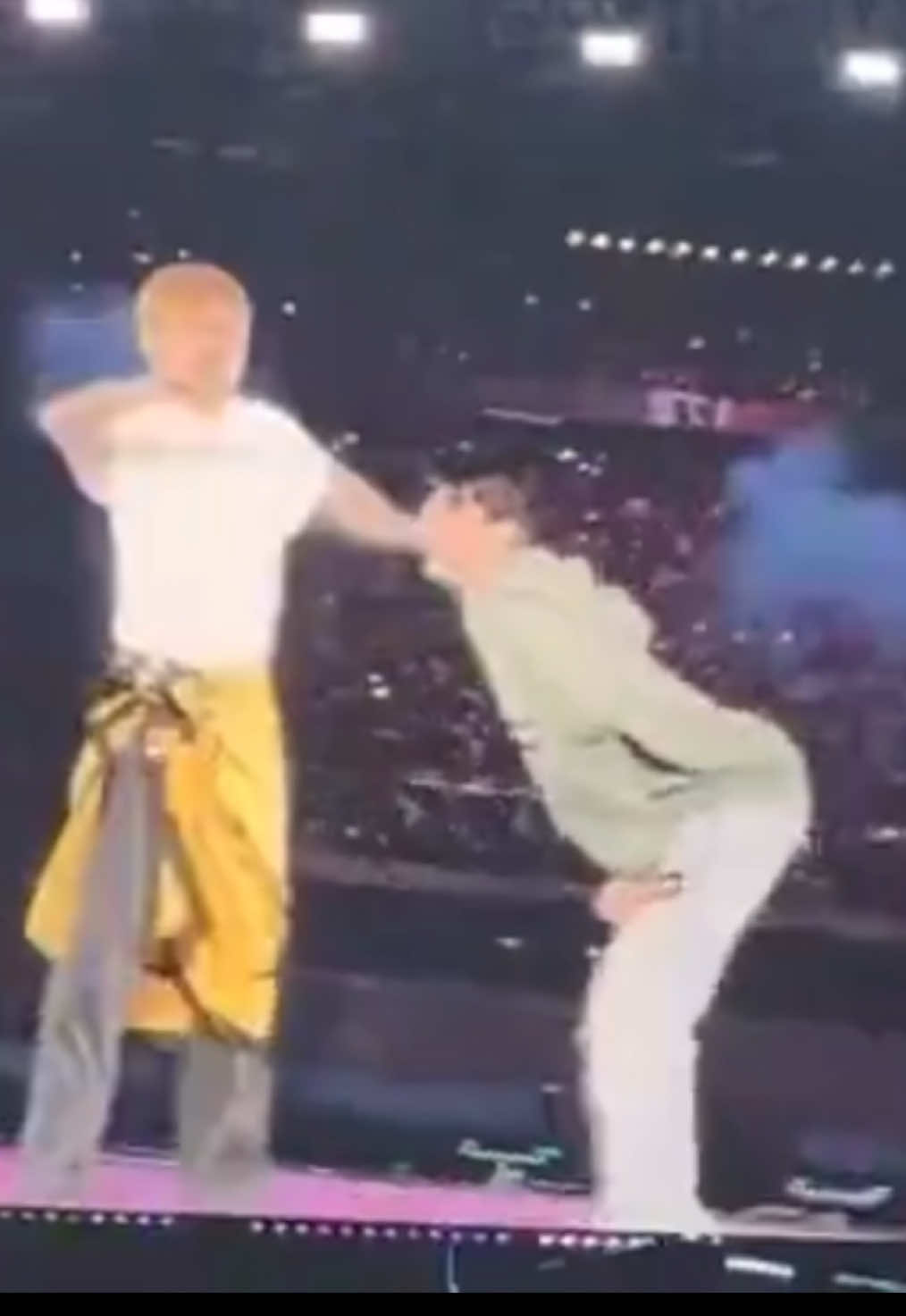 @TaeJin🐯🐹saw BTS
