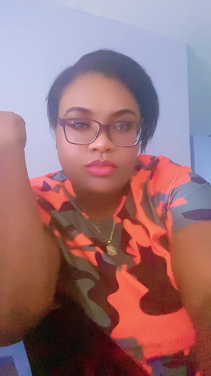 @La Reine Lala