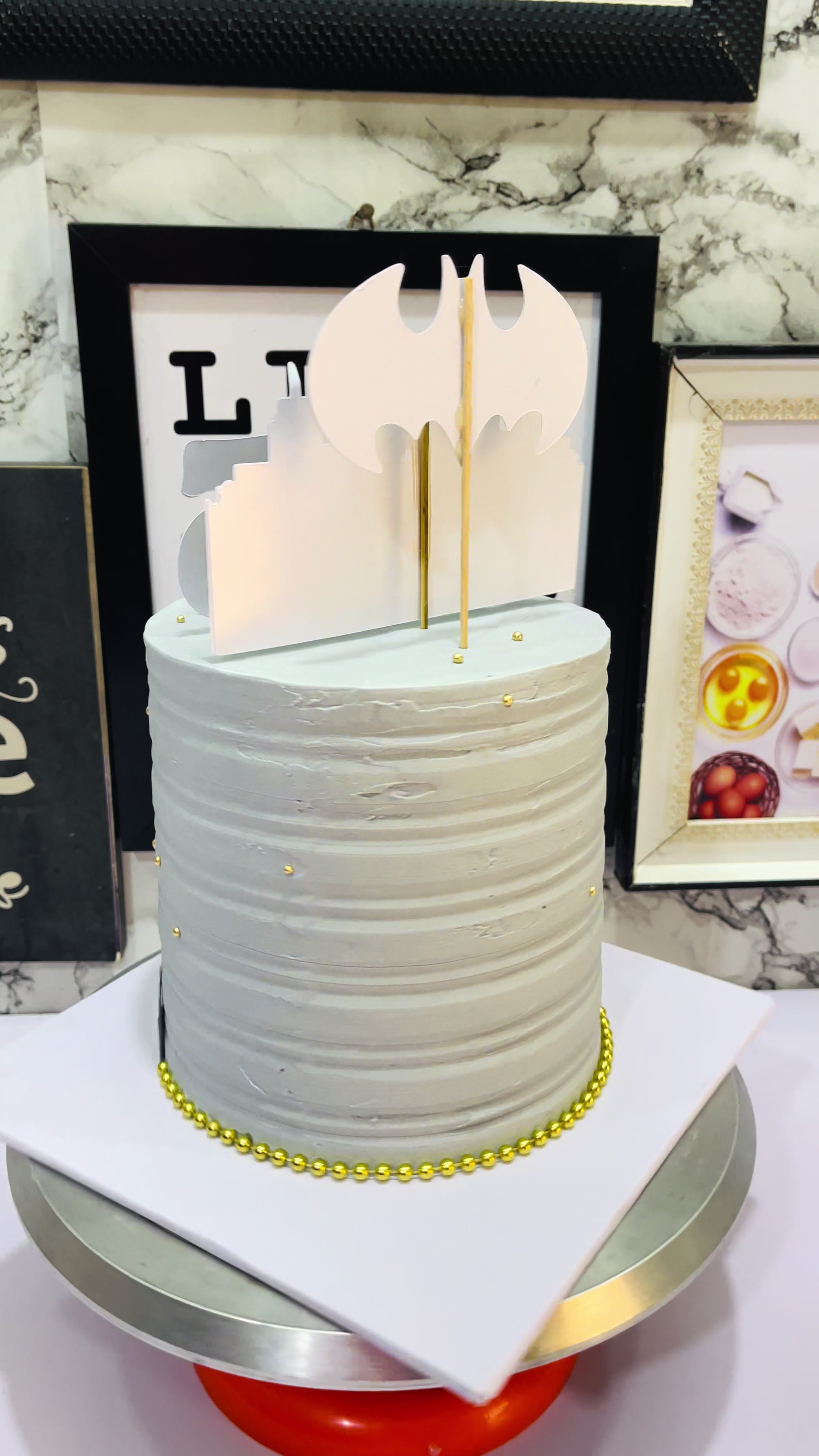@ILESHA CAKE/SURPRISE PLANNER