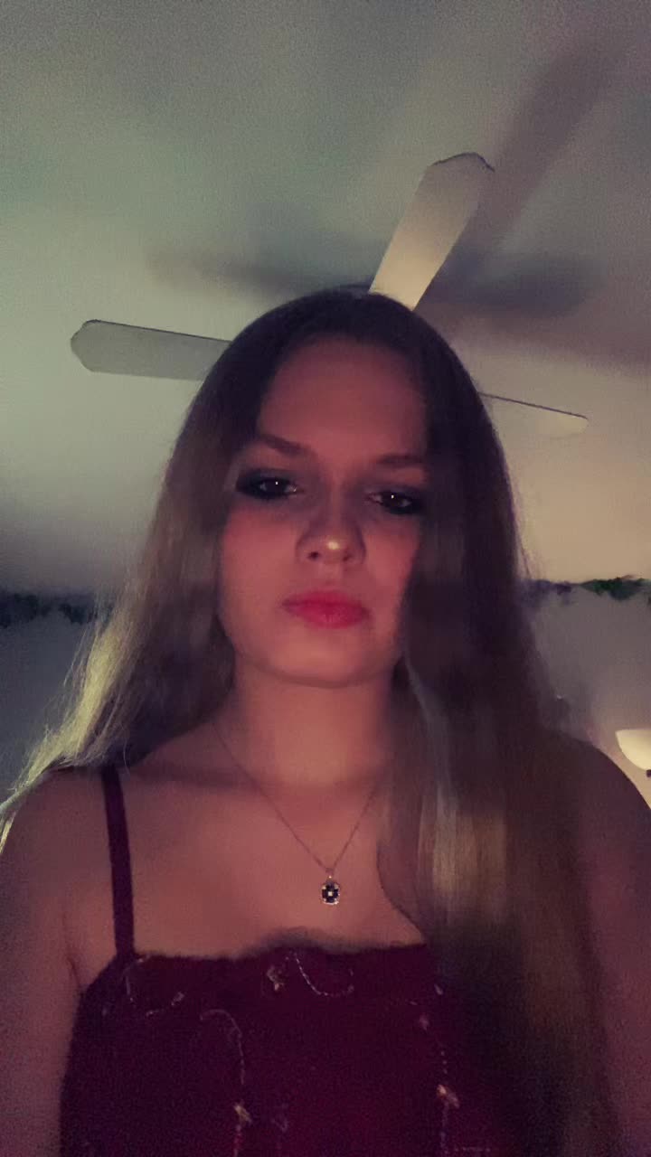 @Bri!!💗