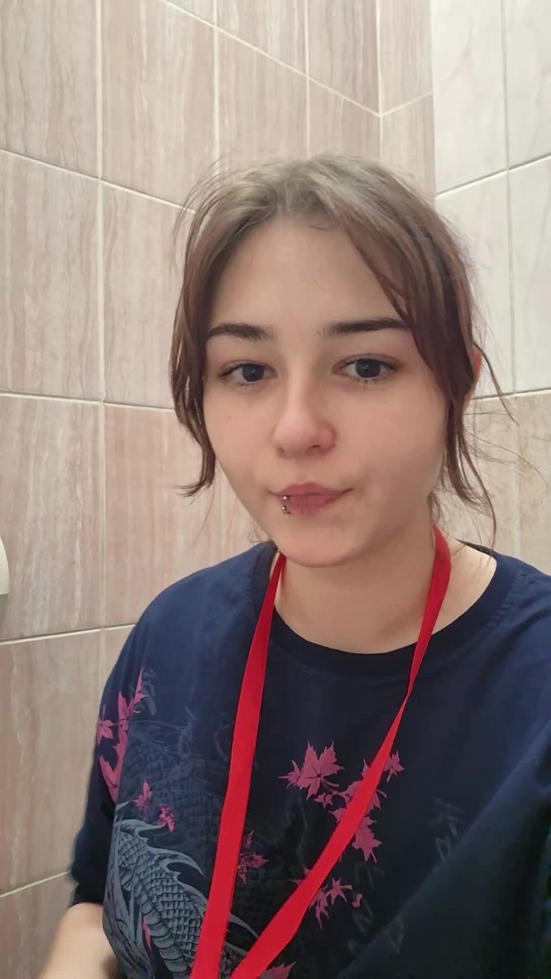 @майкафинна