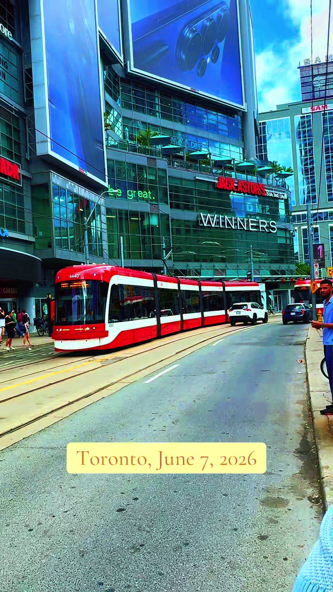@Toronto Vibe🇨🇦