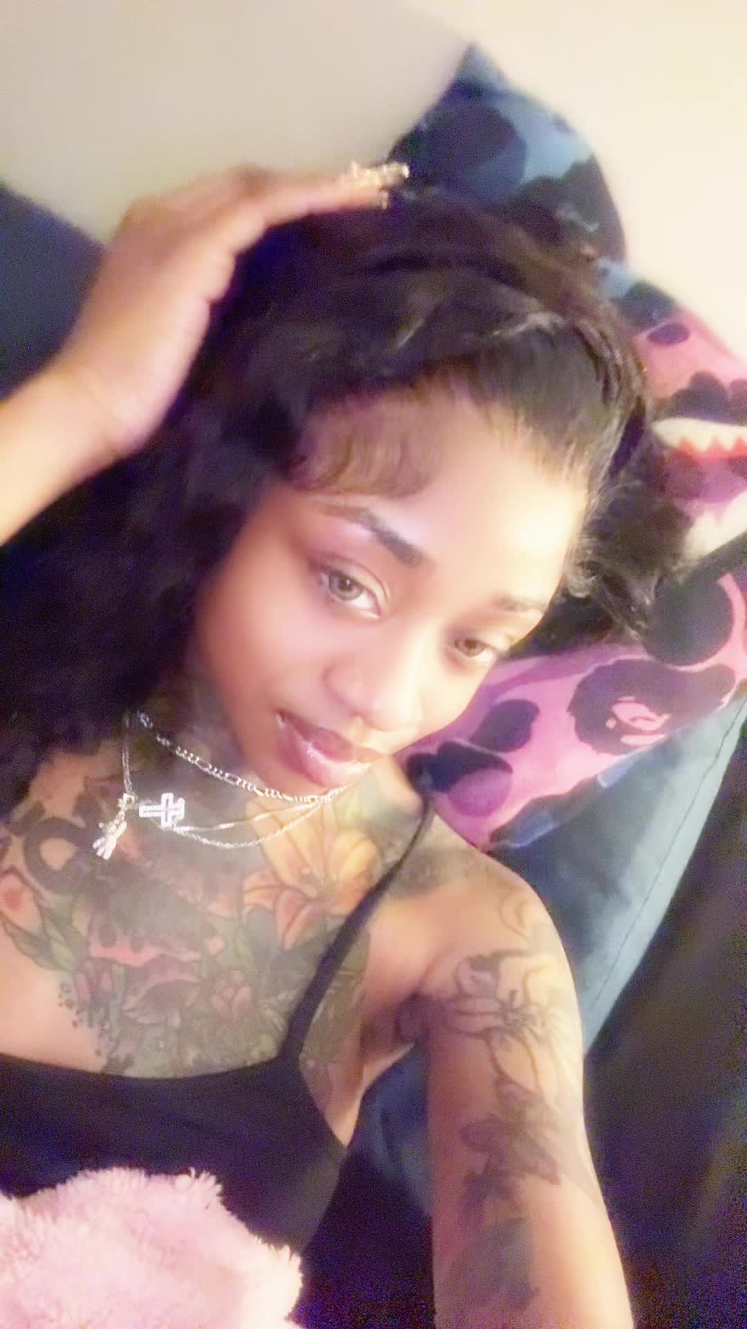 @MzHeadTurna