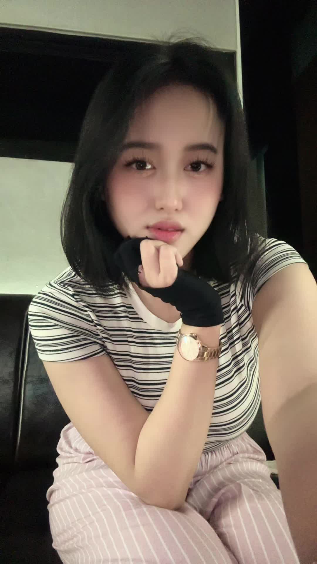 @iz44