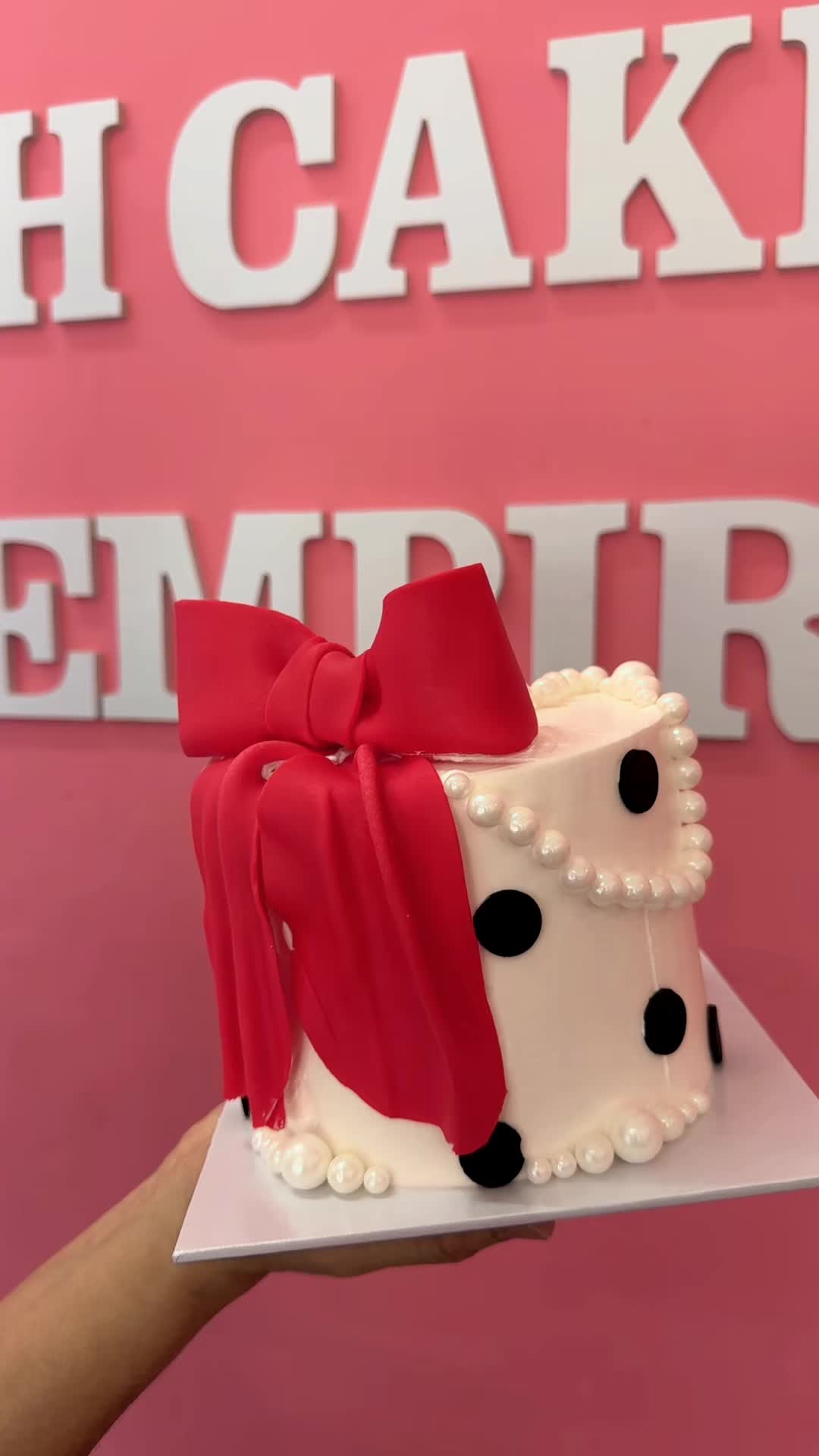 @oh.cakesempire