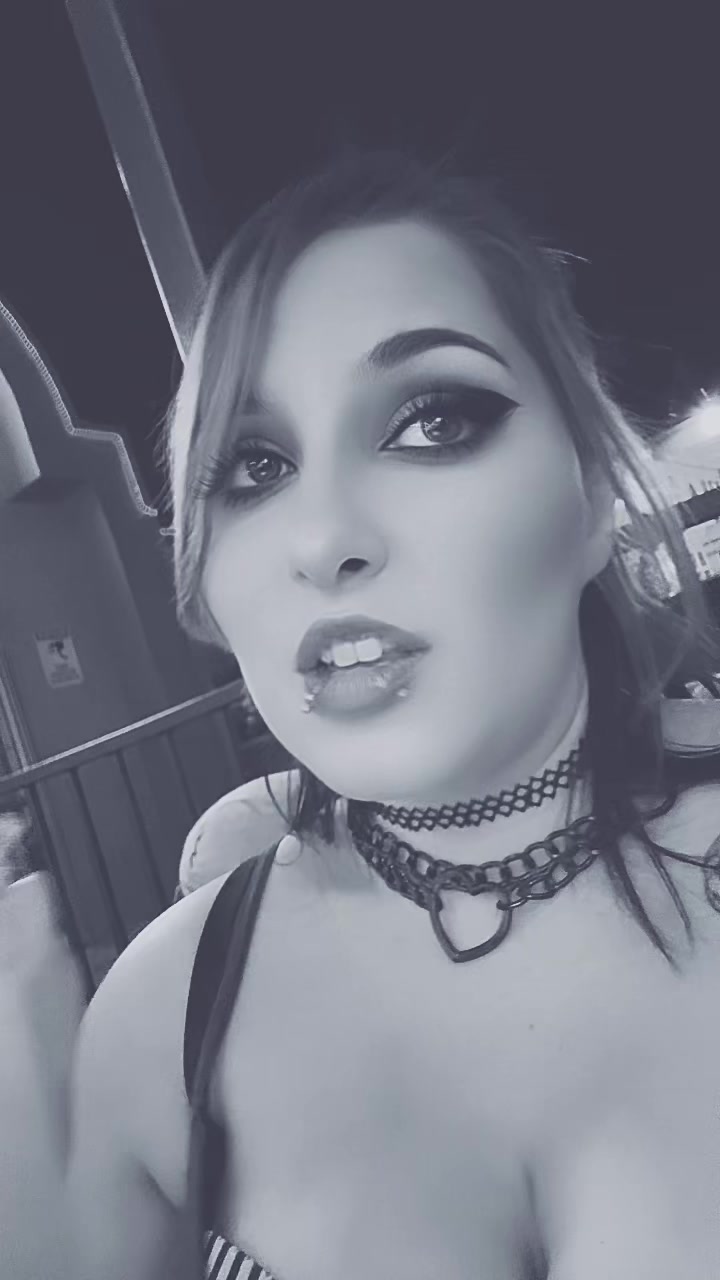 @Lil kitten