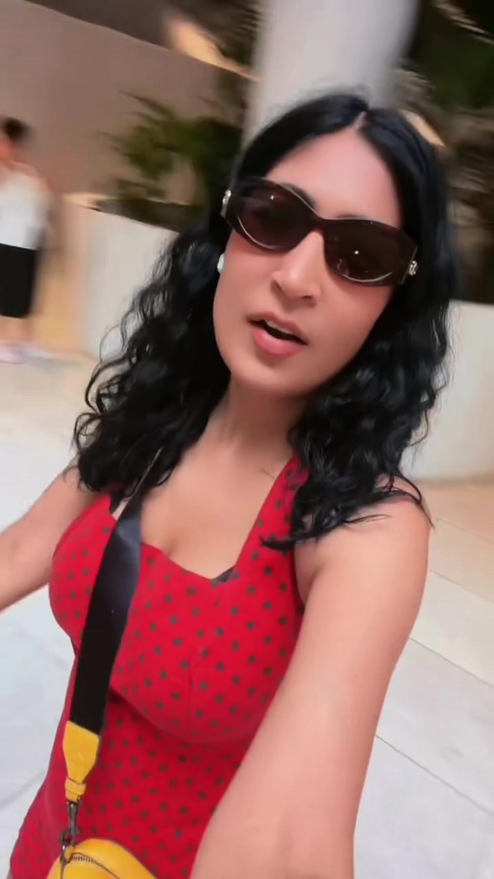 @Rheetu🦋