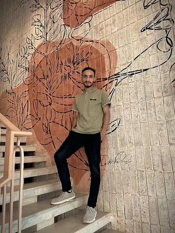 @HAROON_𝐒𝐀𝐐𝐈🔵👑