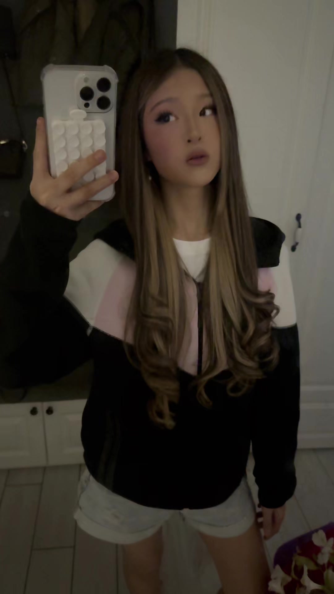 @айшуак