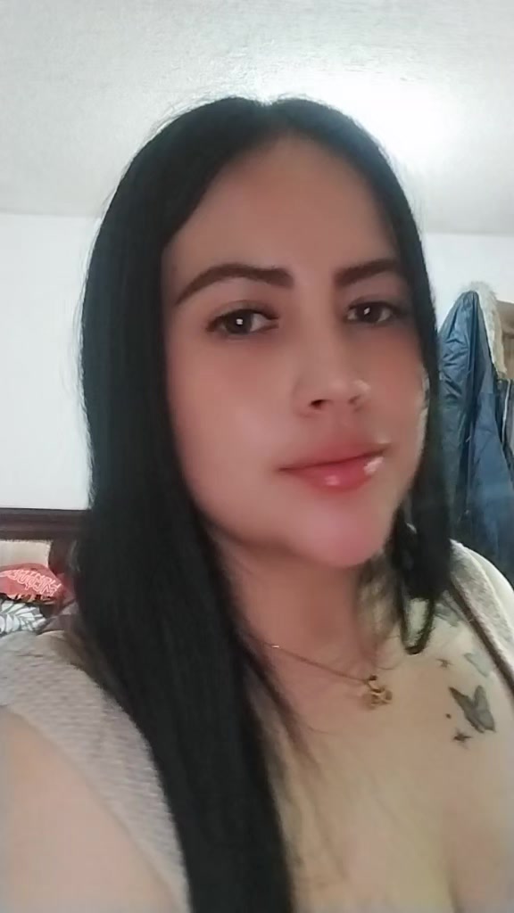 @Cristal Andrea ❥🦋