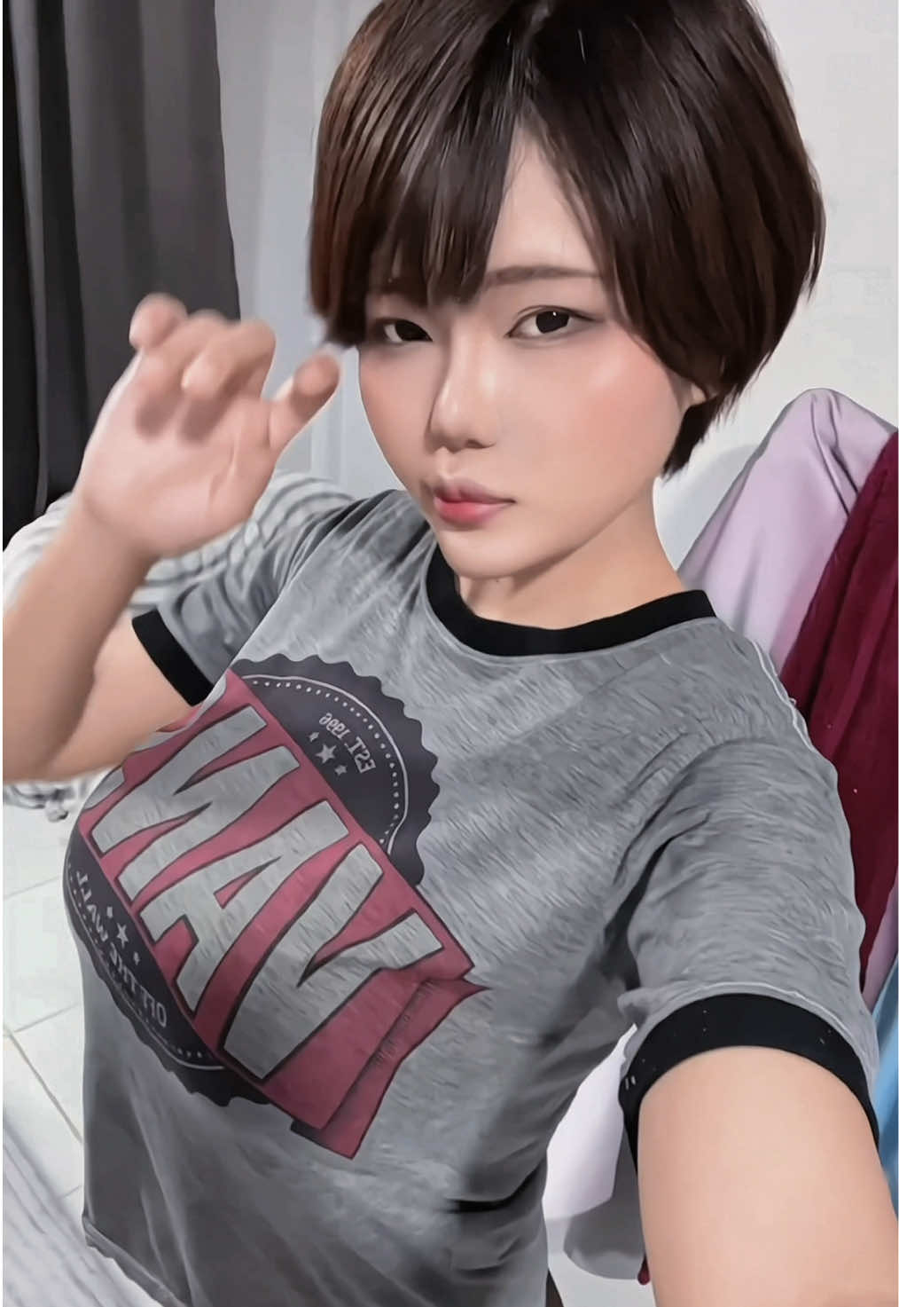 @MIKA.