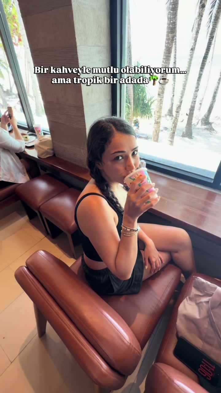 @travelwithbusra