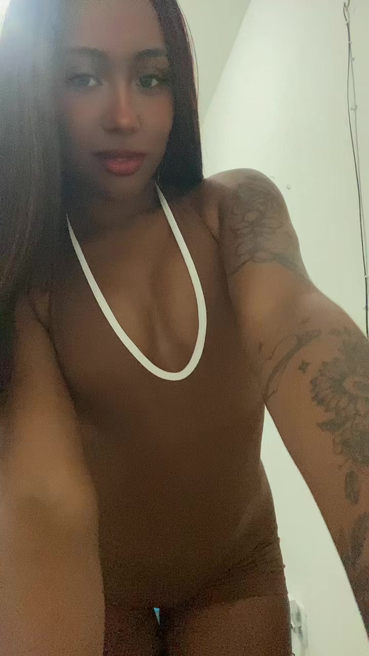 @A 🦋
