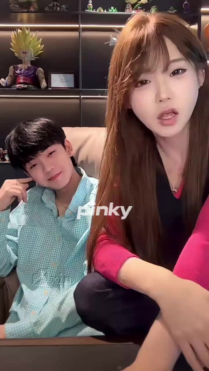 @Pinky 🩶