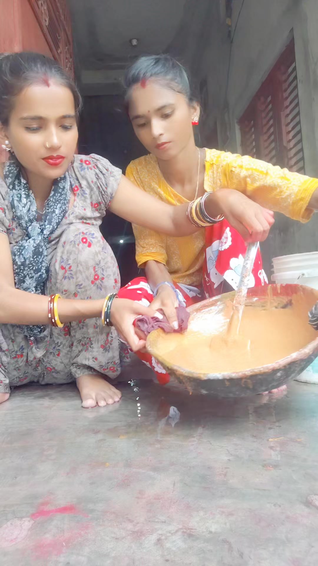 @Durga sah25 churi baale