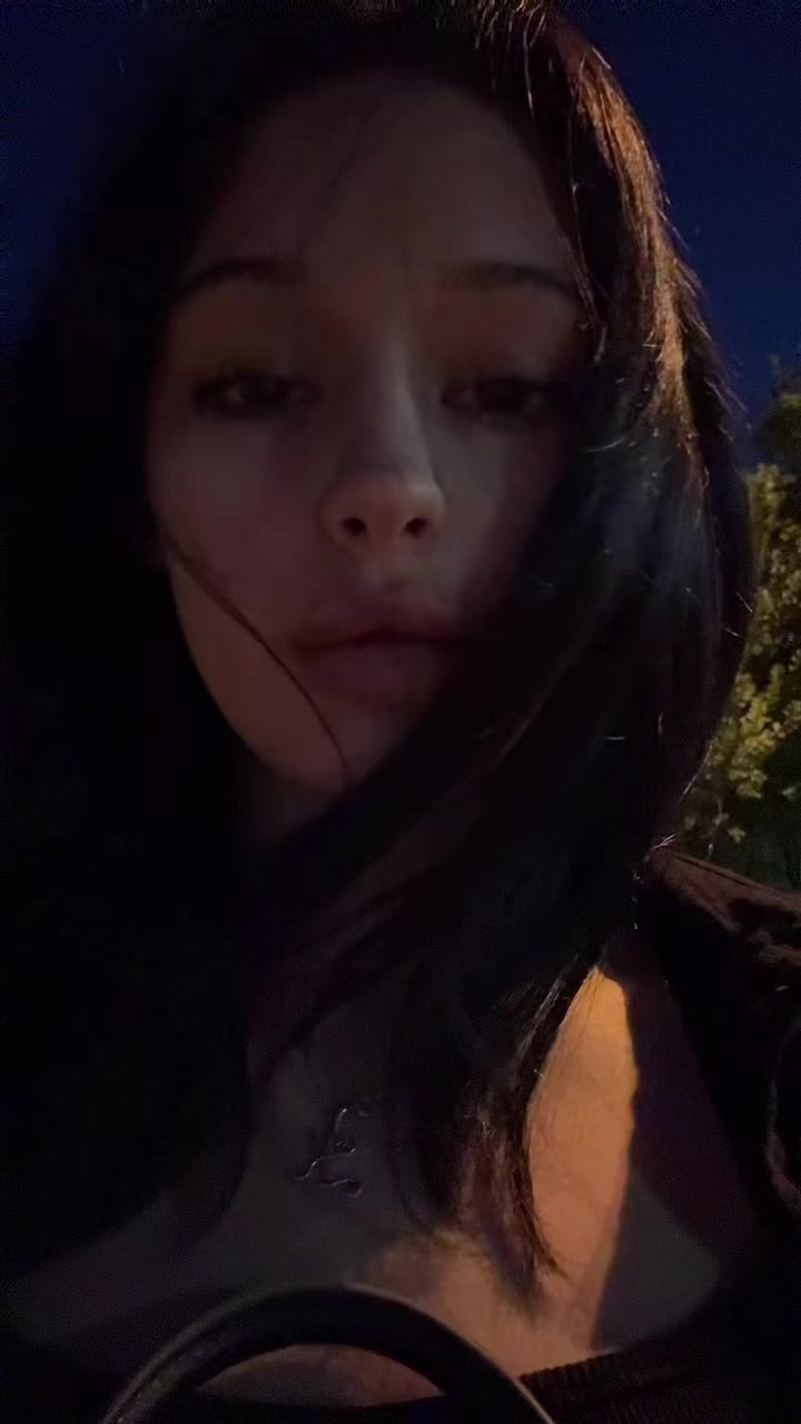 @темный романтик🕸️