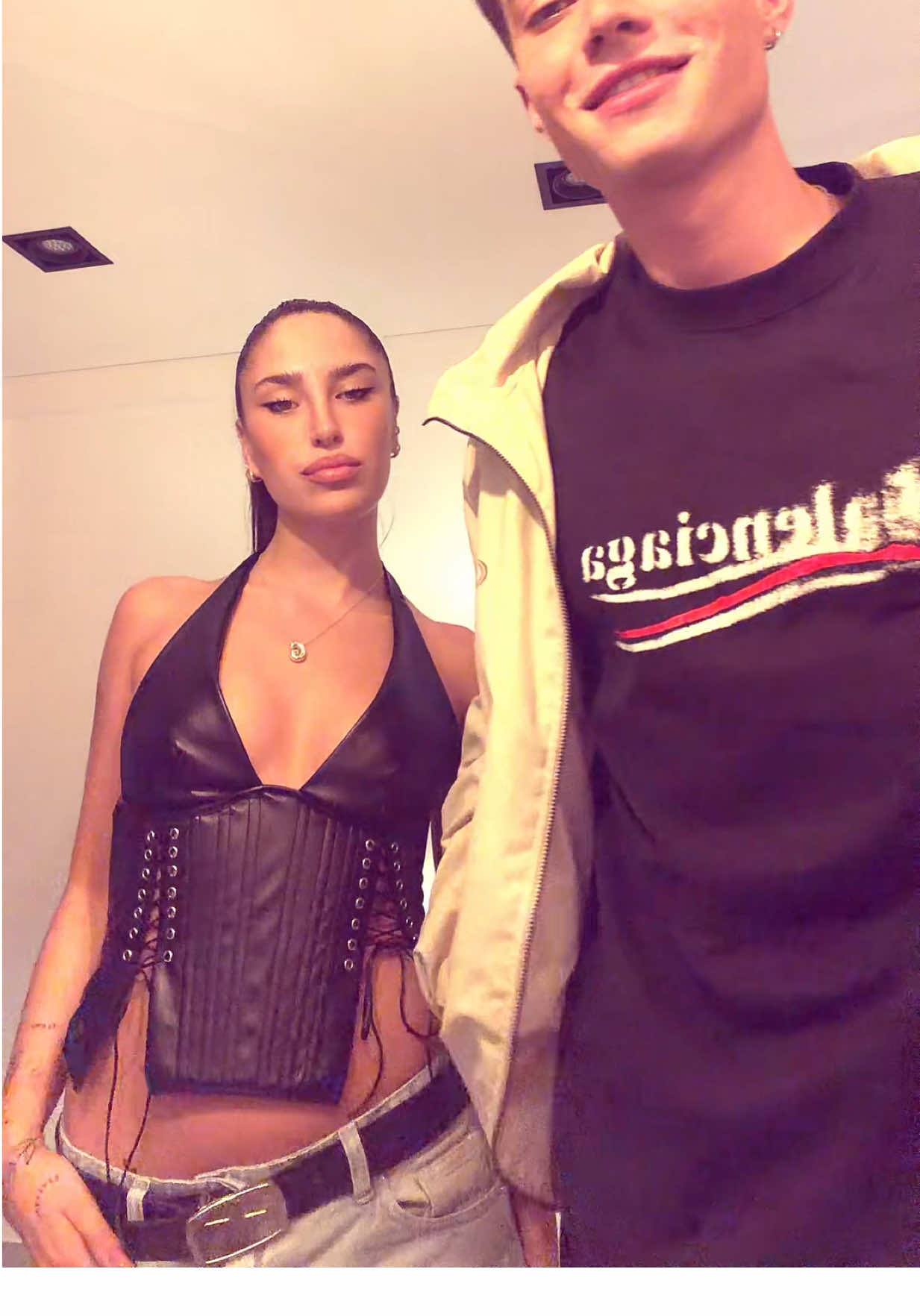 @giannacontreras_