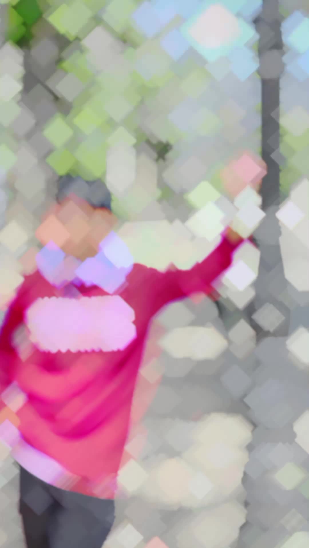 @+。:.゚ᴻϊŕⲟ\ (•◡•) /