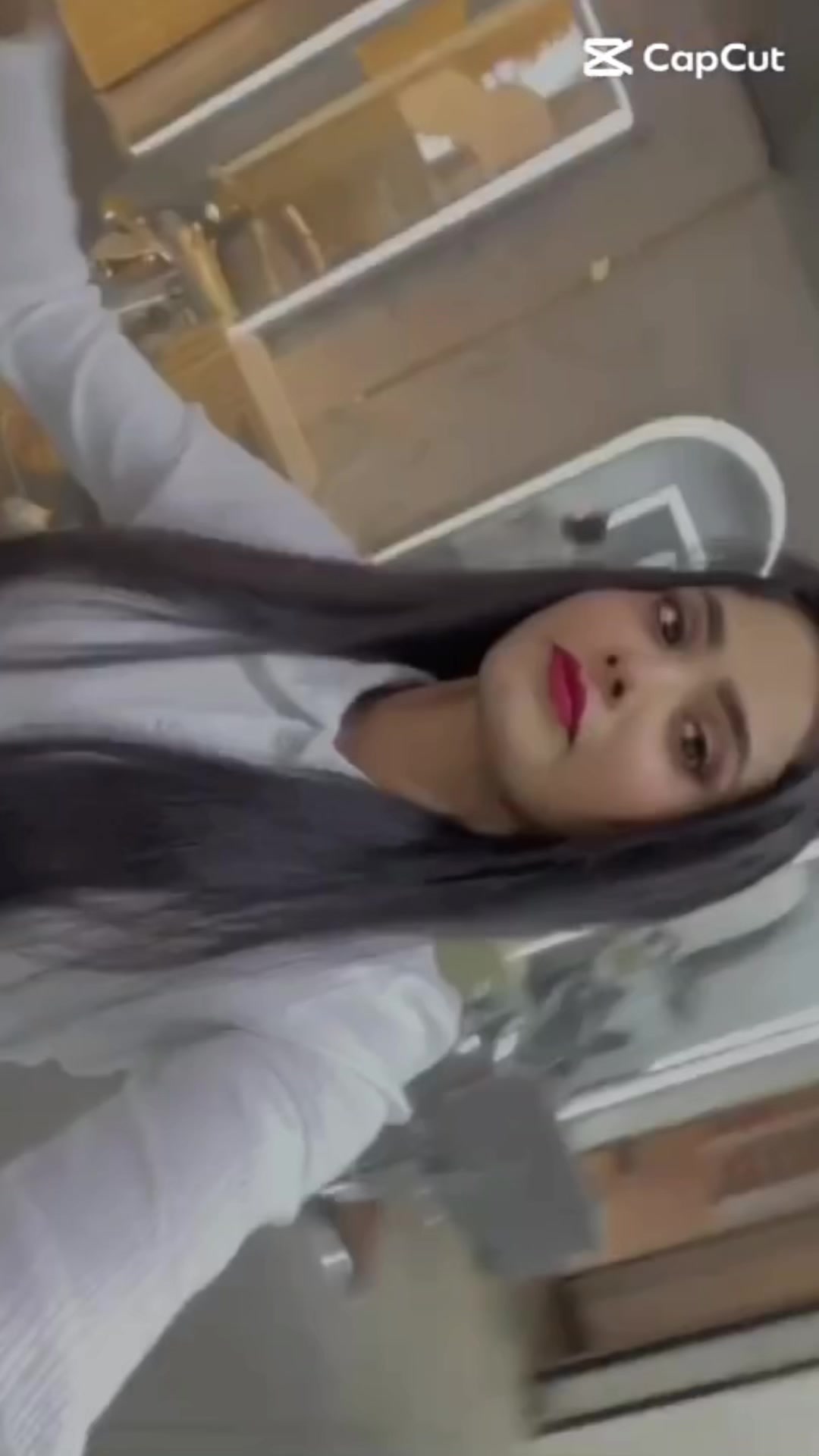 @anellyaselee