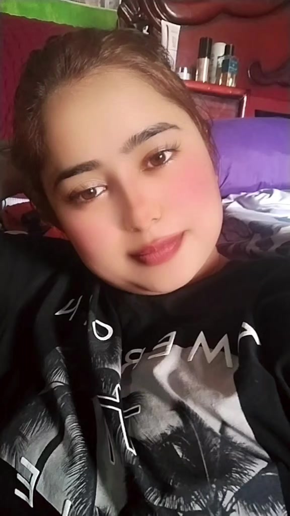 @सन्जना पौडेल 💕