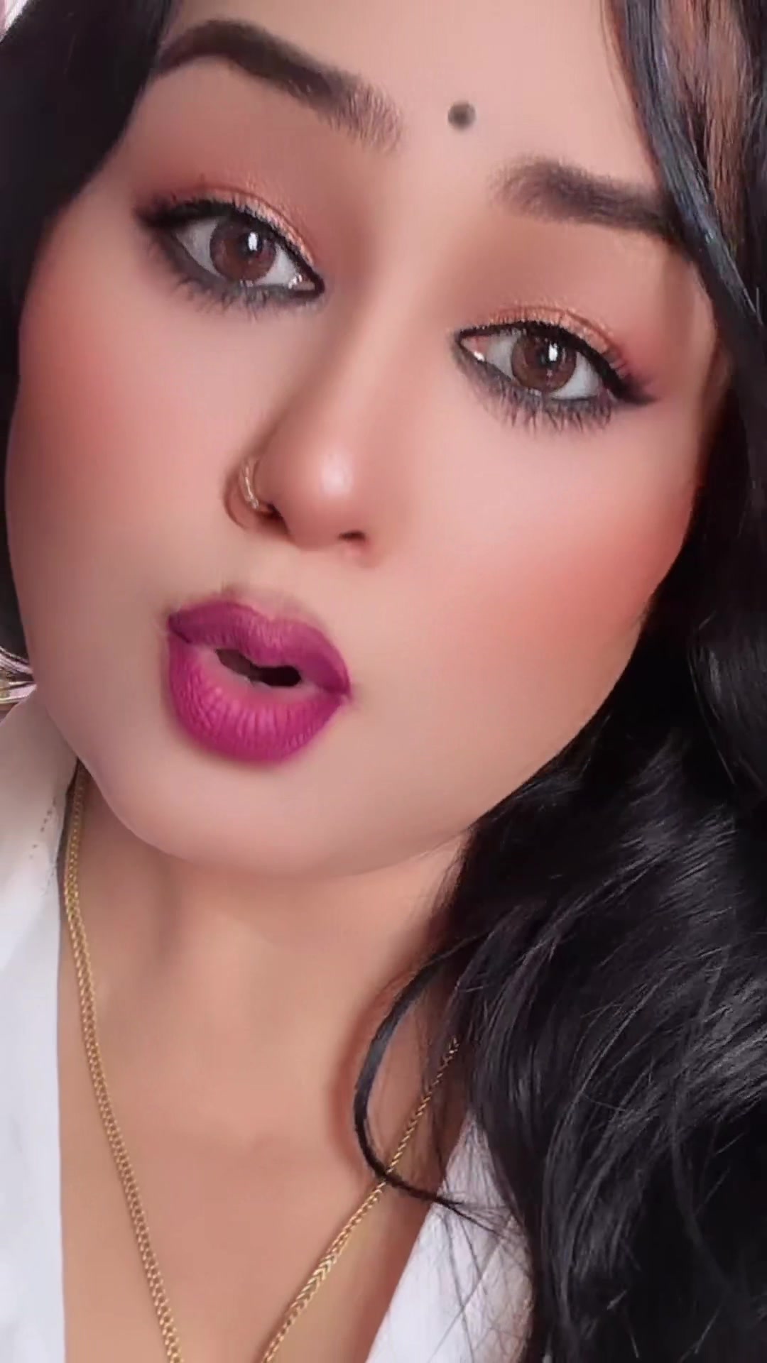 @Radhika😍