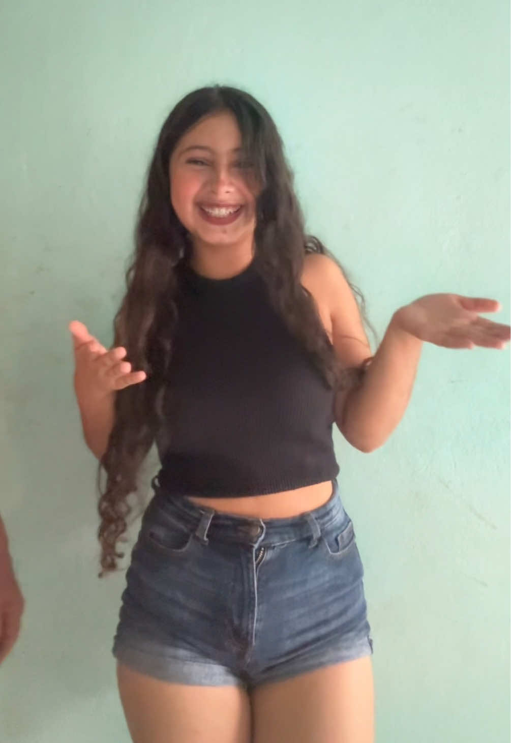@Alejandra vf
