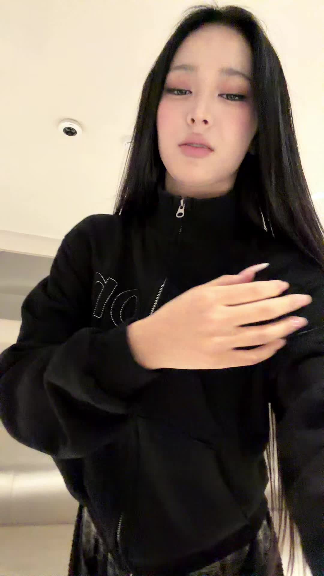 @lbaxon