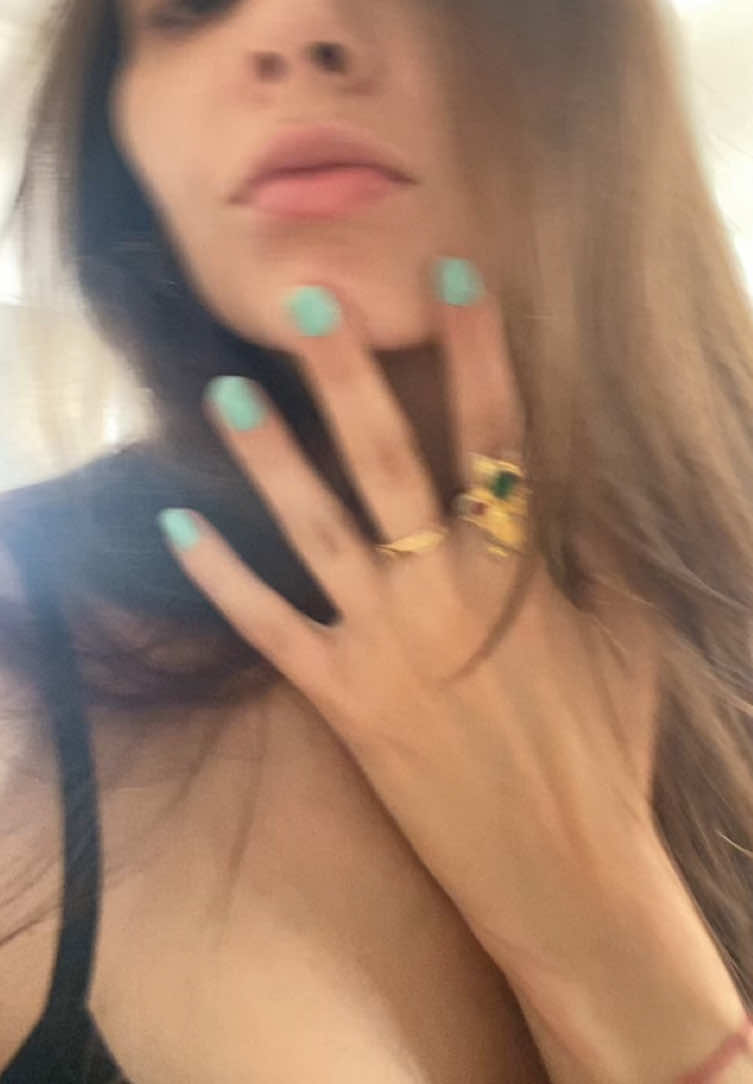 @Victoria Damy