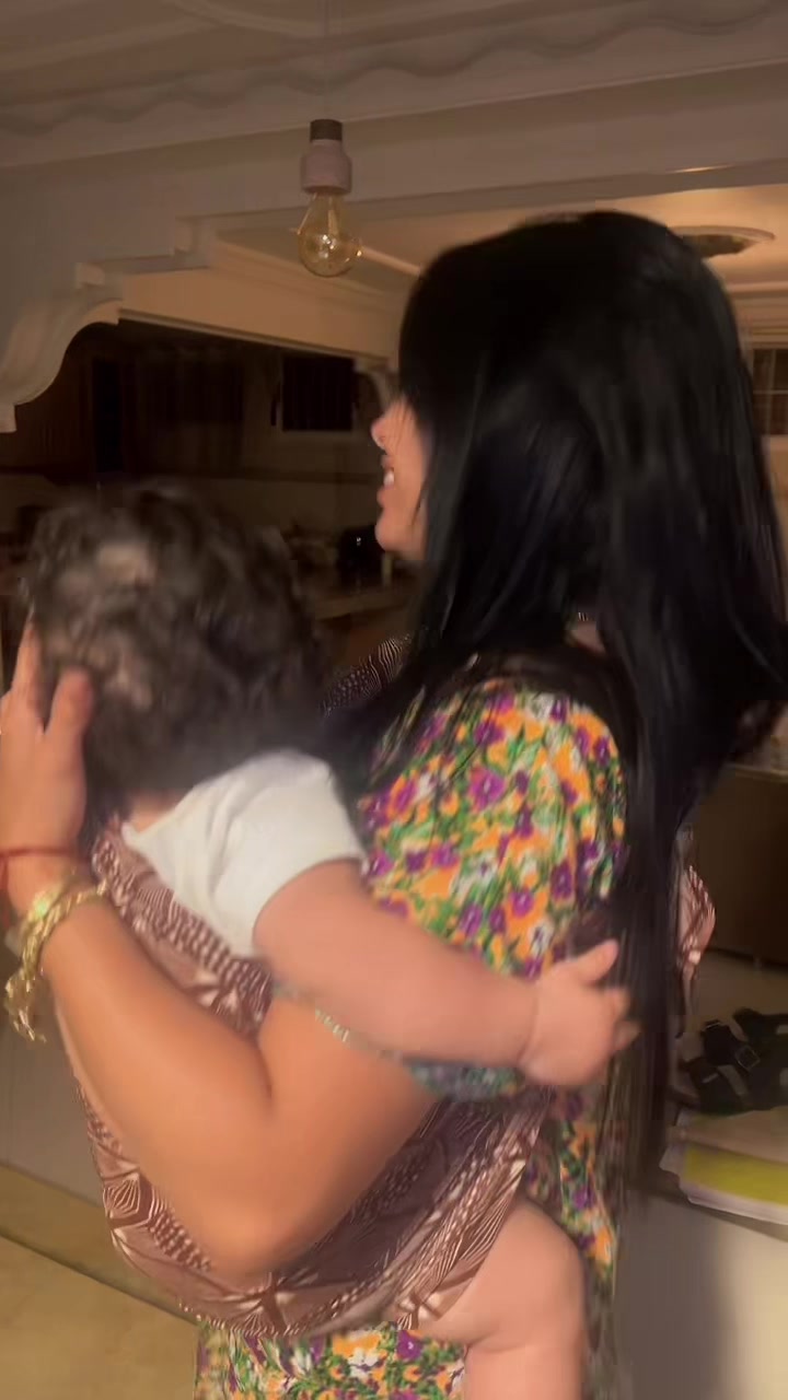 @Nina