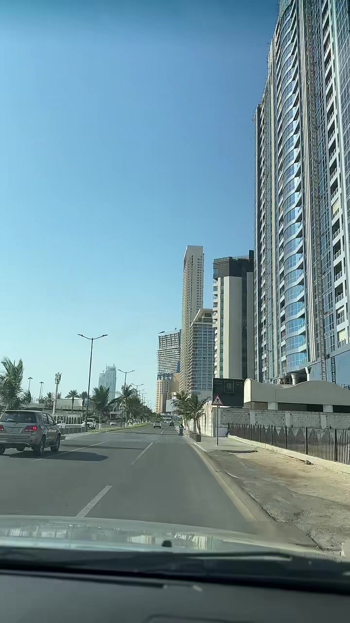 @Hinazafar
