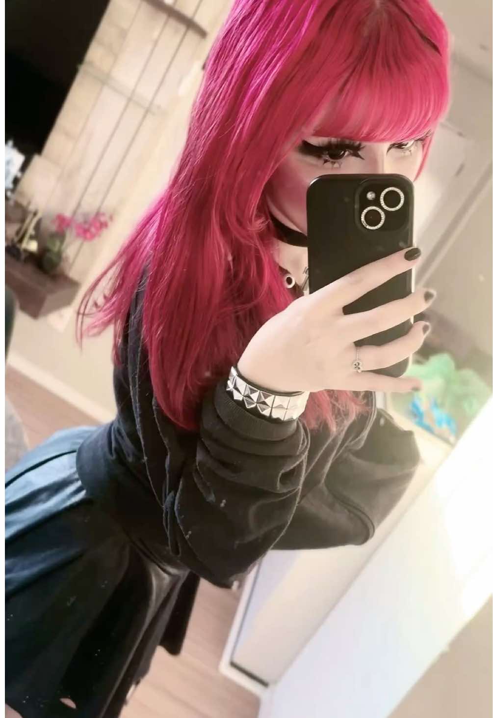 @gunsnpiercings