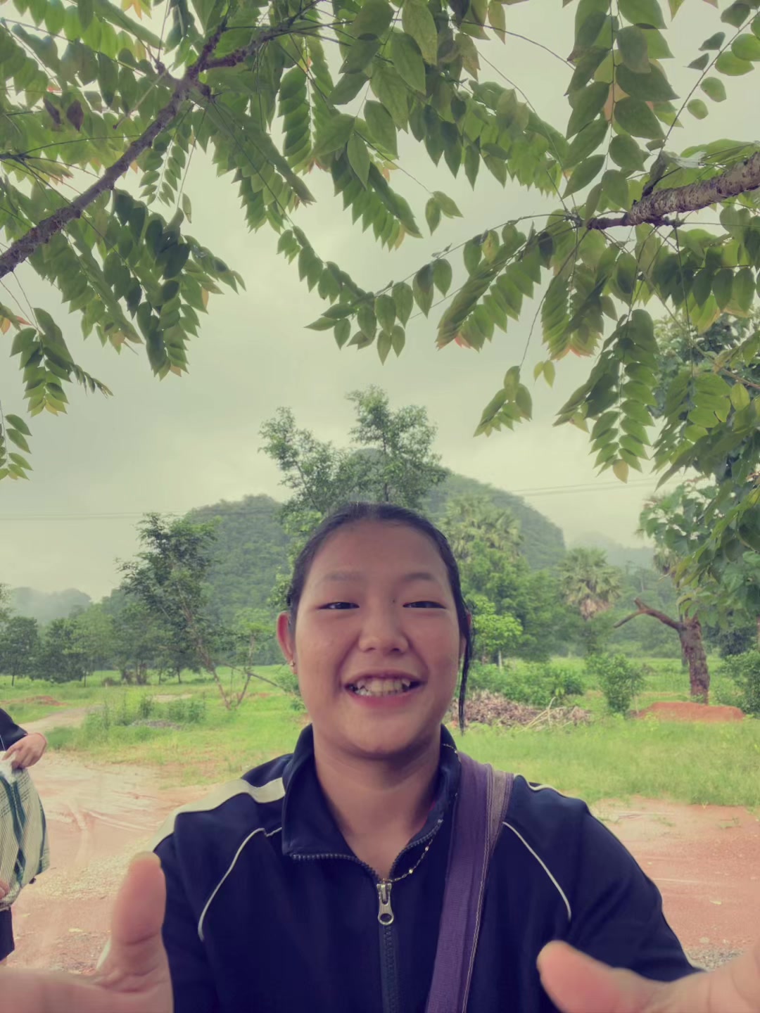@Kayin Myanmarနန်းဆုလာဘ်❤️
