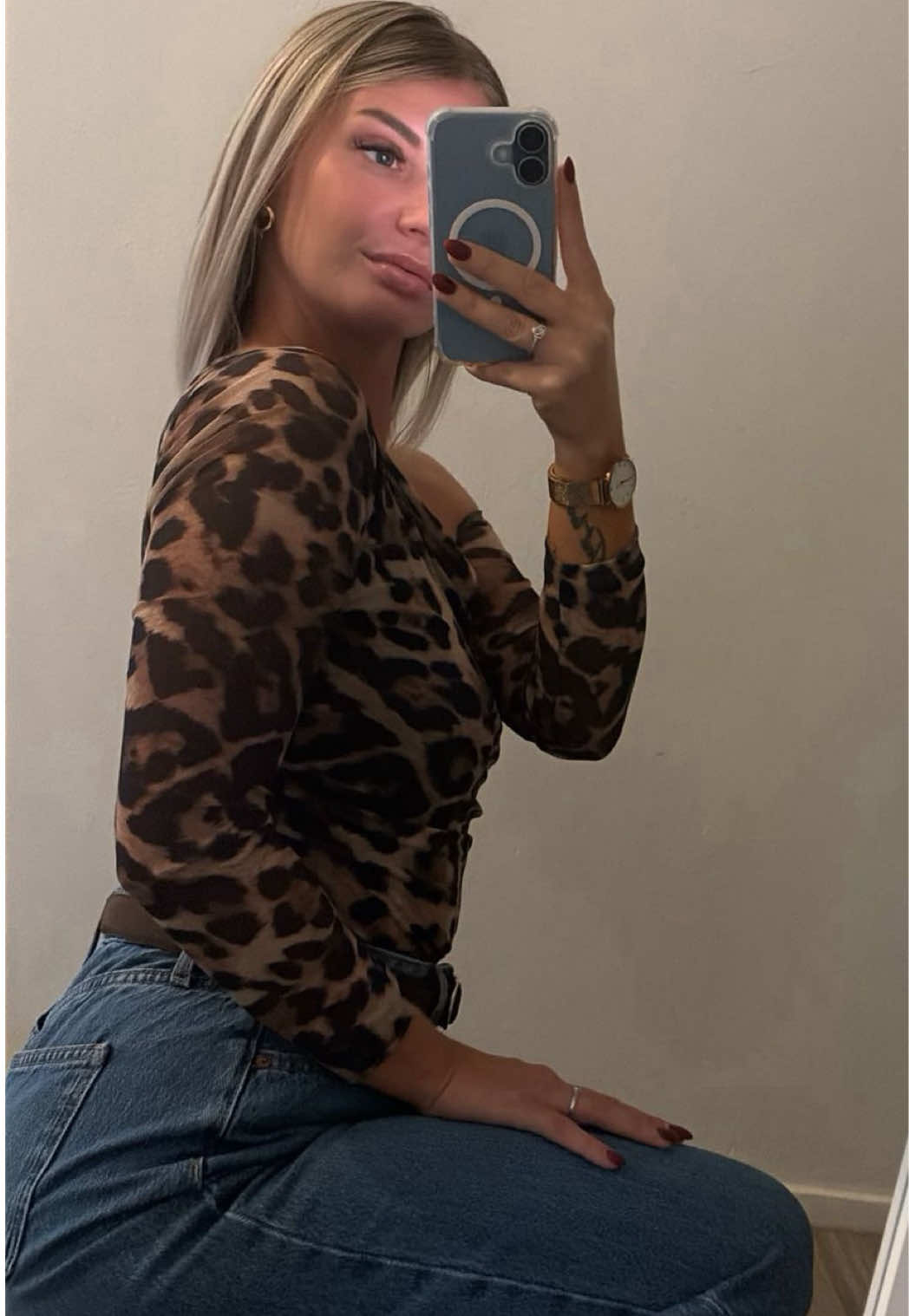 @C&eacute;lia 🌺