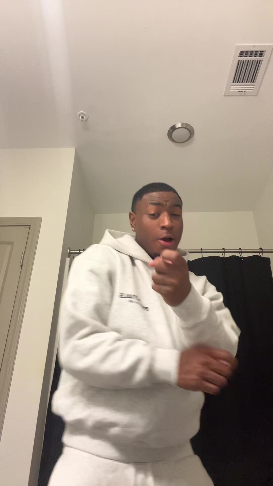@imonlybenji
