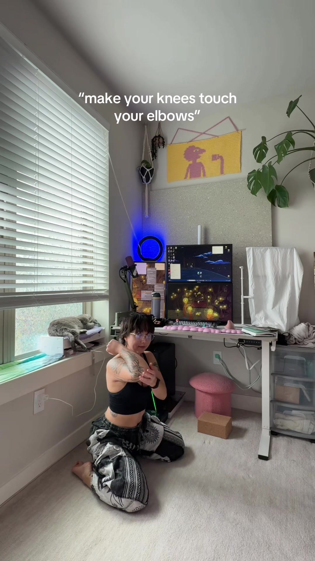 @payaxx🖤