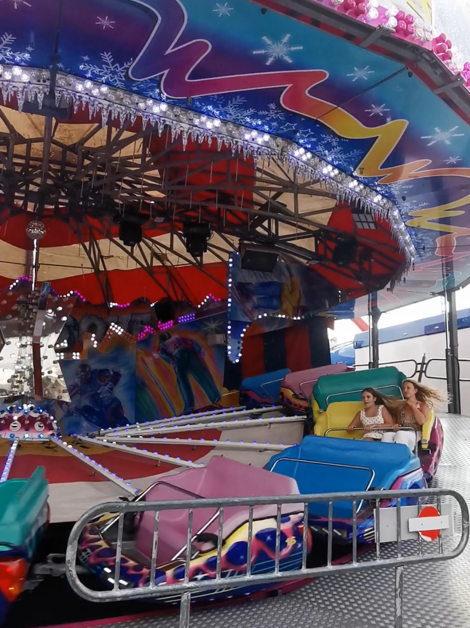 @ilies_funfair