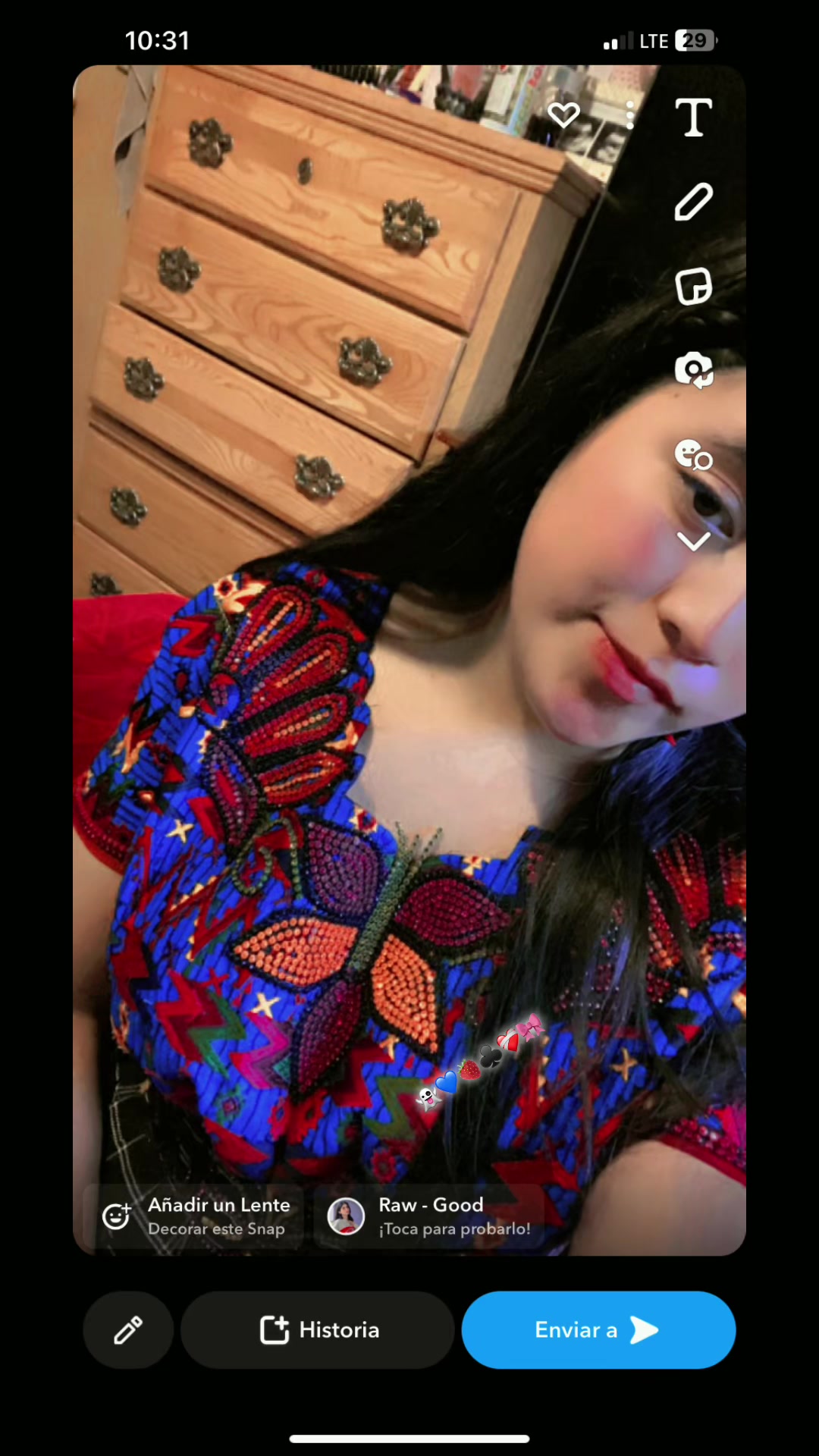 @Melany López