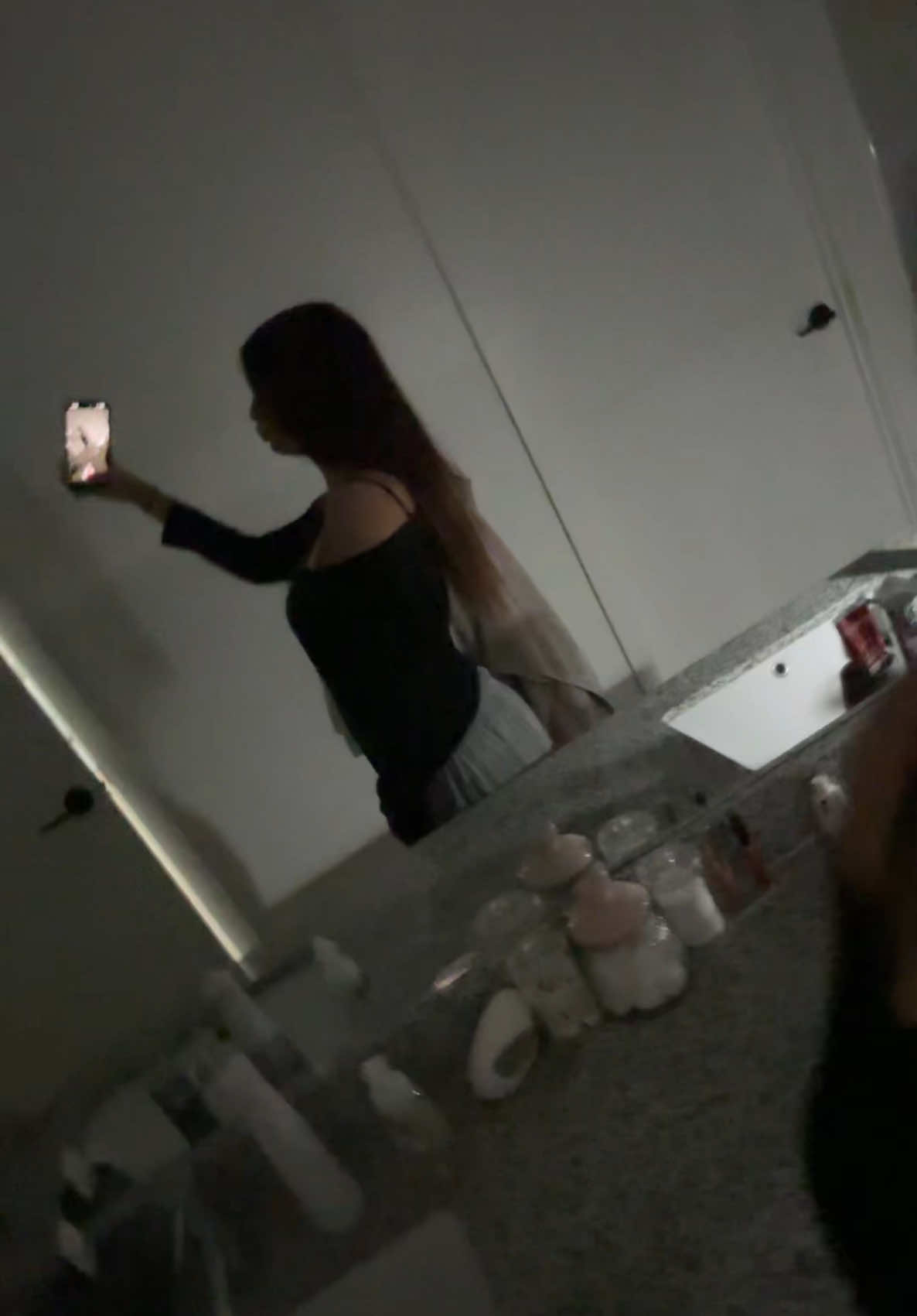 @𝐛𝐞𝐥𝐥𝐚 🦢